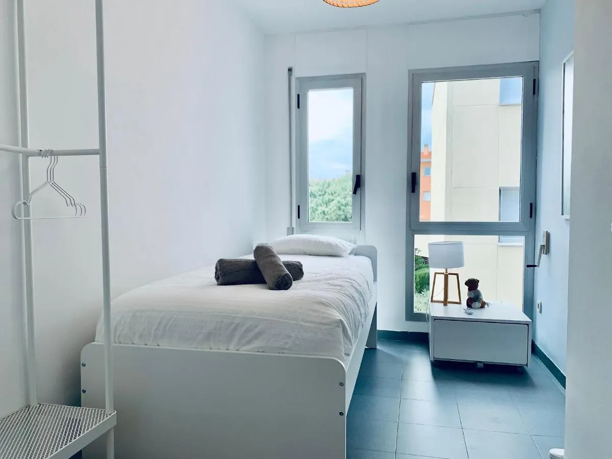 Hauzify I Apartament Fortuny サン・フェリウ・ダ・ギショルス 0*,