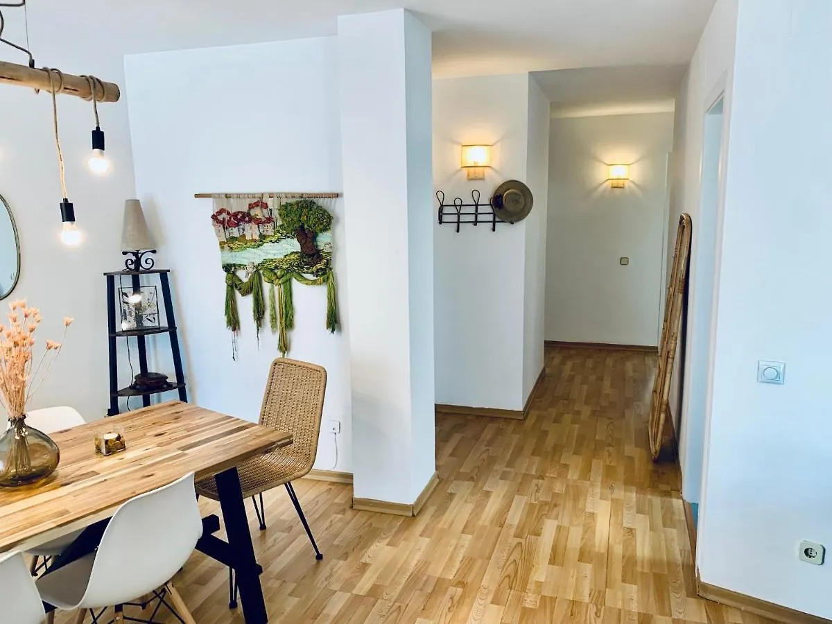 Hauzify I Apartament Fortuny サン・フェリウ・ダ・ギショルス アパート